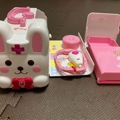 （追加）メルちゃん　うさぎさん救急車