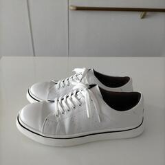 【美品】本革スニーカー