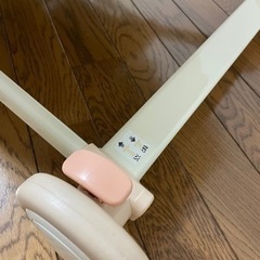 ハイローチェアー　アップリカ【テーブル付】の画像