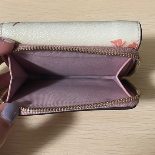 COACH コーチ 三つ折り財布 ミニ財布 ピンク 白 花