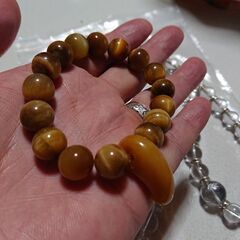 ゴールドアイ 数珠ブレスレット まが玉