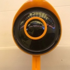 水を入れる容器の画像