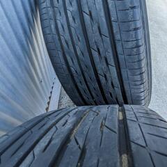 タイヤ　18インチの画像