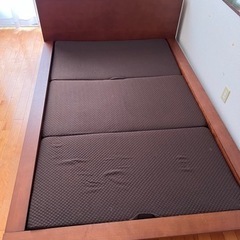 セミダブルベットの画像