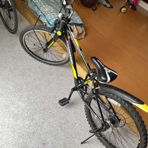 ２４インチ　自転車　6段階ギア