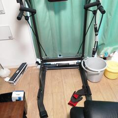 ぶら下がり　健康器具の画像