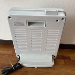 スチーム付き電気ストーブの画像