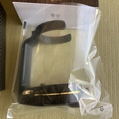 金色のタンブラー・ビールサーバーの画像