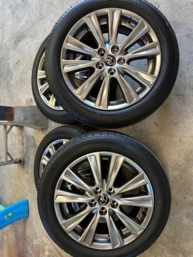 アルファード　純正ホイール18インチ