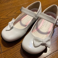 【値下げ】子供用　エナメルシューズ　フォーマル　19.0EEE