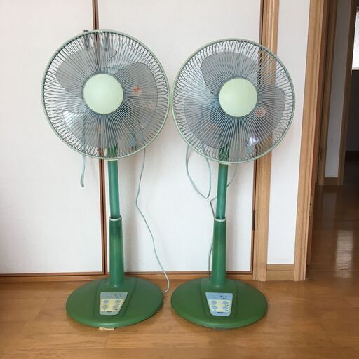扇風機２台