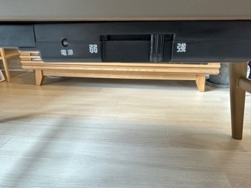 美品　ローテーブル（コタツ機能付き）