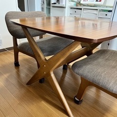 ニトリ　ダイニングテーブル　2名用
