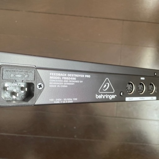 Behringer デジタルフィードバックデストロイヤー FBQ2496 Behringer