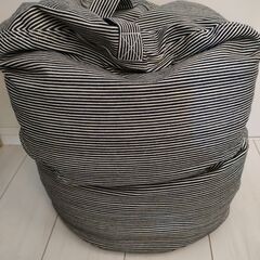 無印良品　綿ヒッコリーストライプ座るパイプクッション 2個の画像