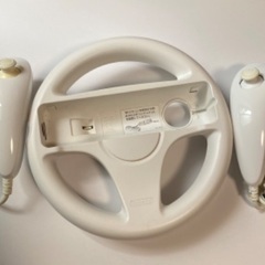 ps4コントローラやゲーム部品ソフトなど大量の画像