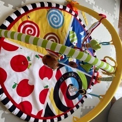 しましまぐるぐる　ベビージム　メリー