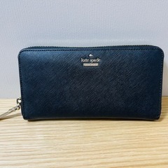 ⭐︎⭐︎値下げ⭐︎⭐︎ケイトスペード長財布　ブランド財布