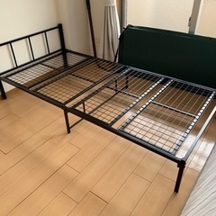 シングルベッドフレームの画像