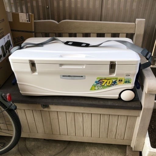 大型クーラーボックス