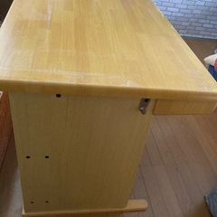 学習机（棚付き）の画像