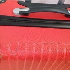 1度使用のスーツケース Mサイズの画像