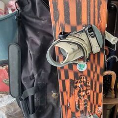 商談中　あげます。　150スノーボード　板　ビンディング付の画像