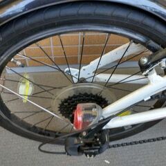 Tern LinkC8　20インチ折り畳み自転車　取り外しかご付きの画像