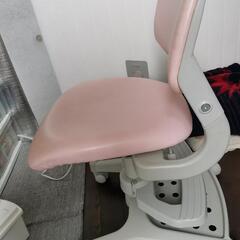 KOIZUMI　子ども用デスクチェア