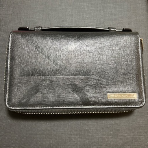 ck カルバンクラインジッパー財布