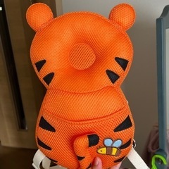 赤ちゃんの頭守るやつ