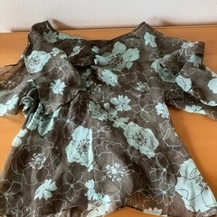 ニタニユリエ　L
