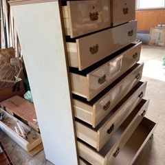 5月10日まで出品 美品タンス  あげます！
