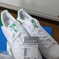 新品アディダススタンスミス28cmの画像