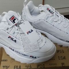 新品FILAスニーカー28cmの画像