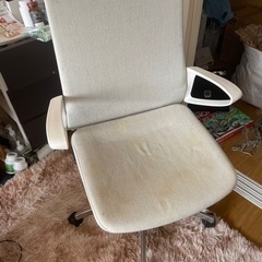 デスクチェア