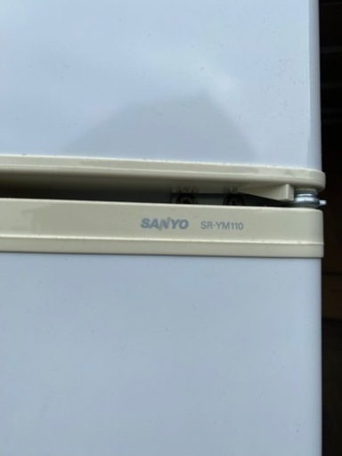 冷蔵庫　受け渡す方決まりました　取引中