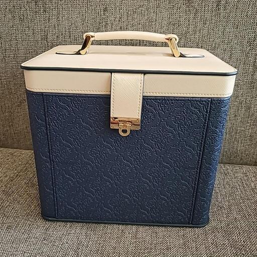 中古　メイキャップボックス