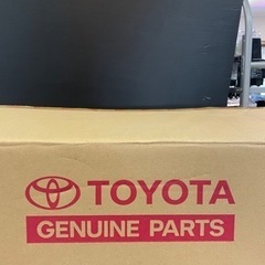 ESTIMAリアコンビネーションランプの画像