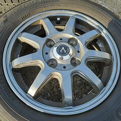 スタッドレスタイヤ　ホイール付　yokohamaの画像