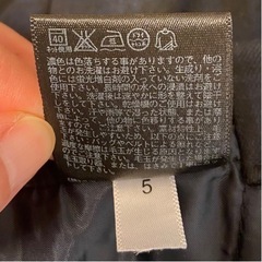 ユニクロ「アンクルパンツ」レディースS。紺色チェック柄。の画像