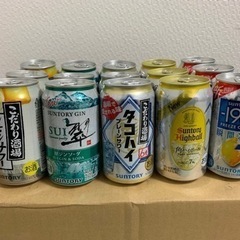色々なお酒セットの画像