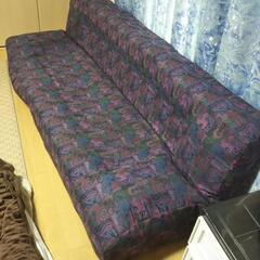 ソファーベッドの画像