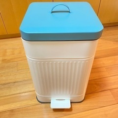 決まりました☺︎ゴミ箱　綺麗な状態です☺︎の画像