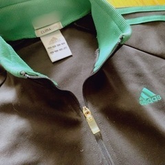adidas ジャージ 黒×グリーンの画像