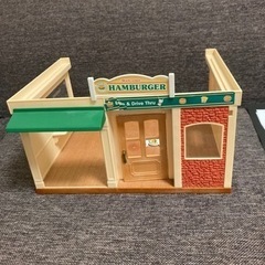 シルバニアファミリー、お家とショップの画像