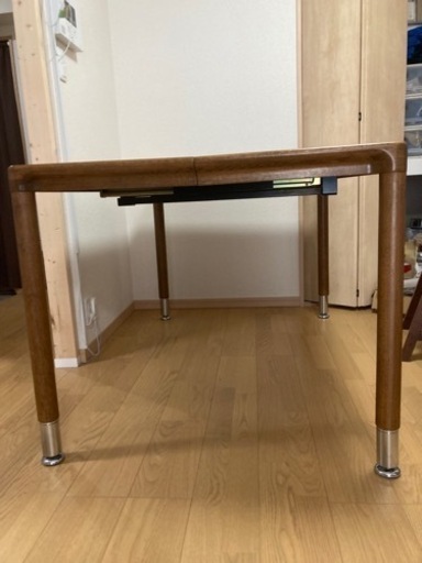 ダイニングテーブル　木製　良品