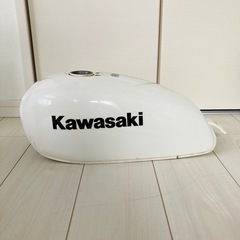 250TR 純正タンク BJ250F キャブレター