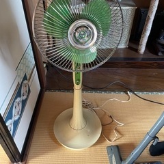 昭和レトロな扇風機