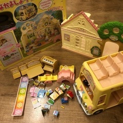 中古 シルバニアファミリー 森のなかよしようちえんギフトセット
